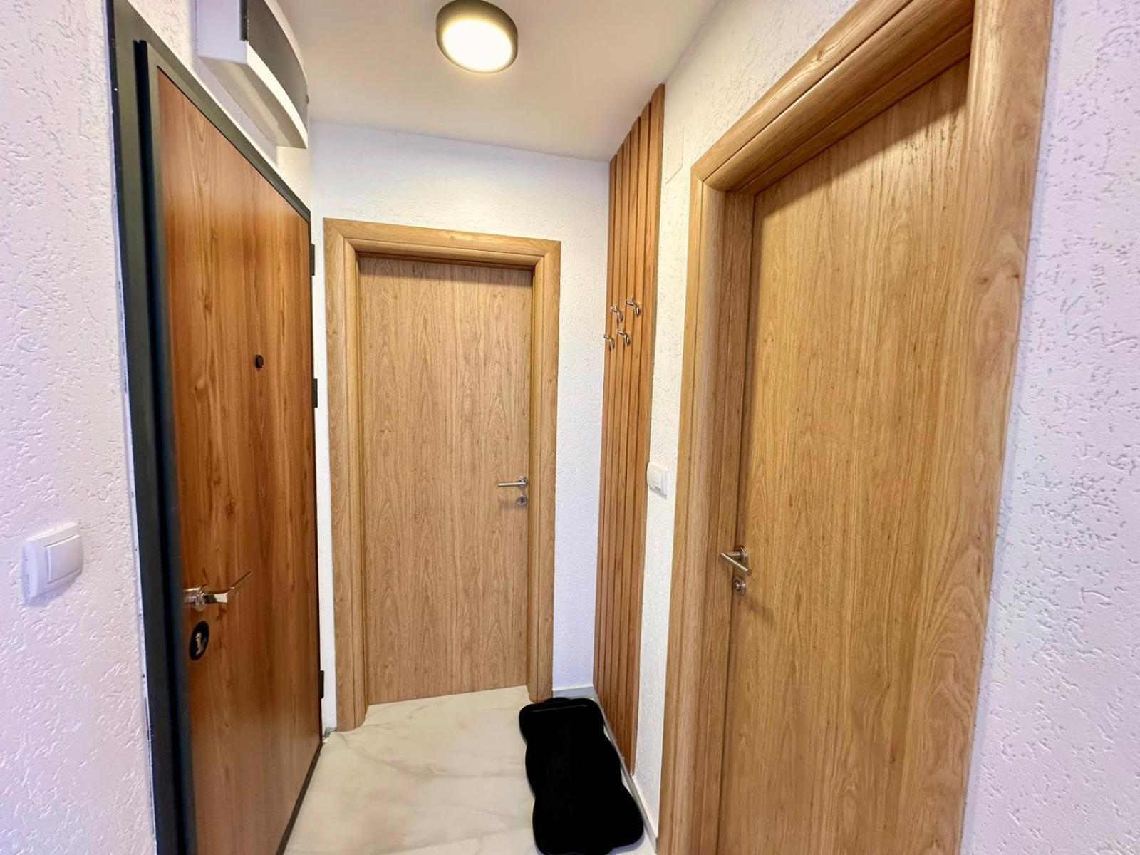 Apartment Ris *